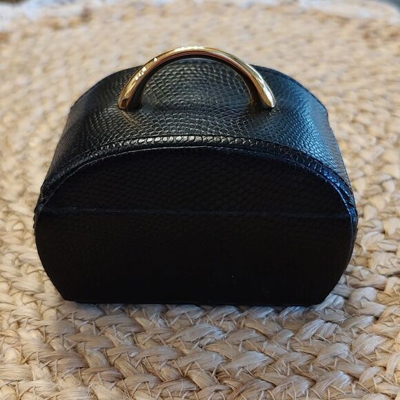 Wolf Designs Black Pebbled Leather Mini Travel Jewelry Box Case - Picture 2 of 8